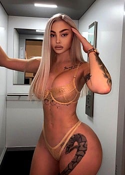 Céline Centino